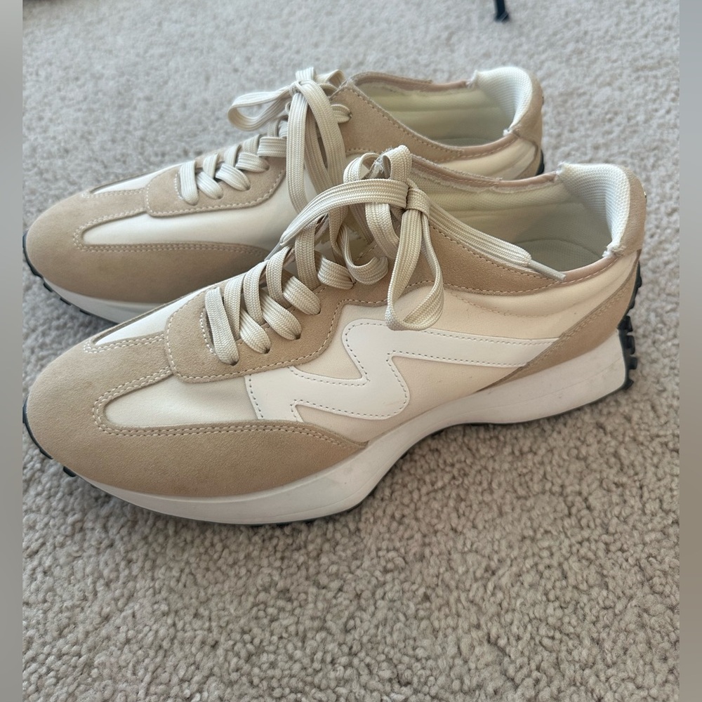 Stylish Beige and White Steve Madden Sneakers